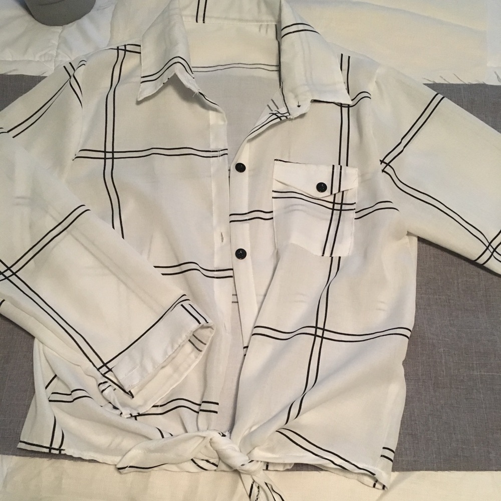 Stripped button up